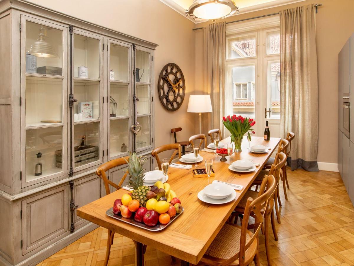 Malostranska 4* Prague